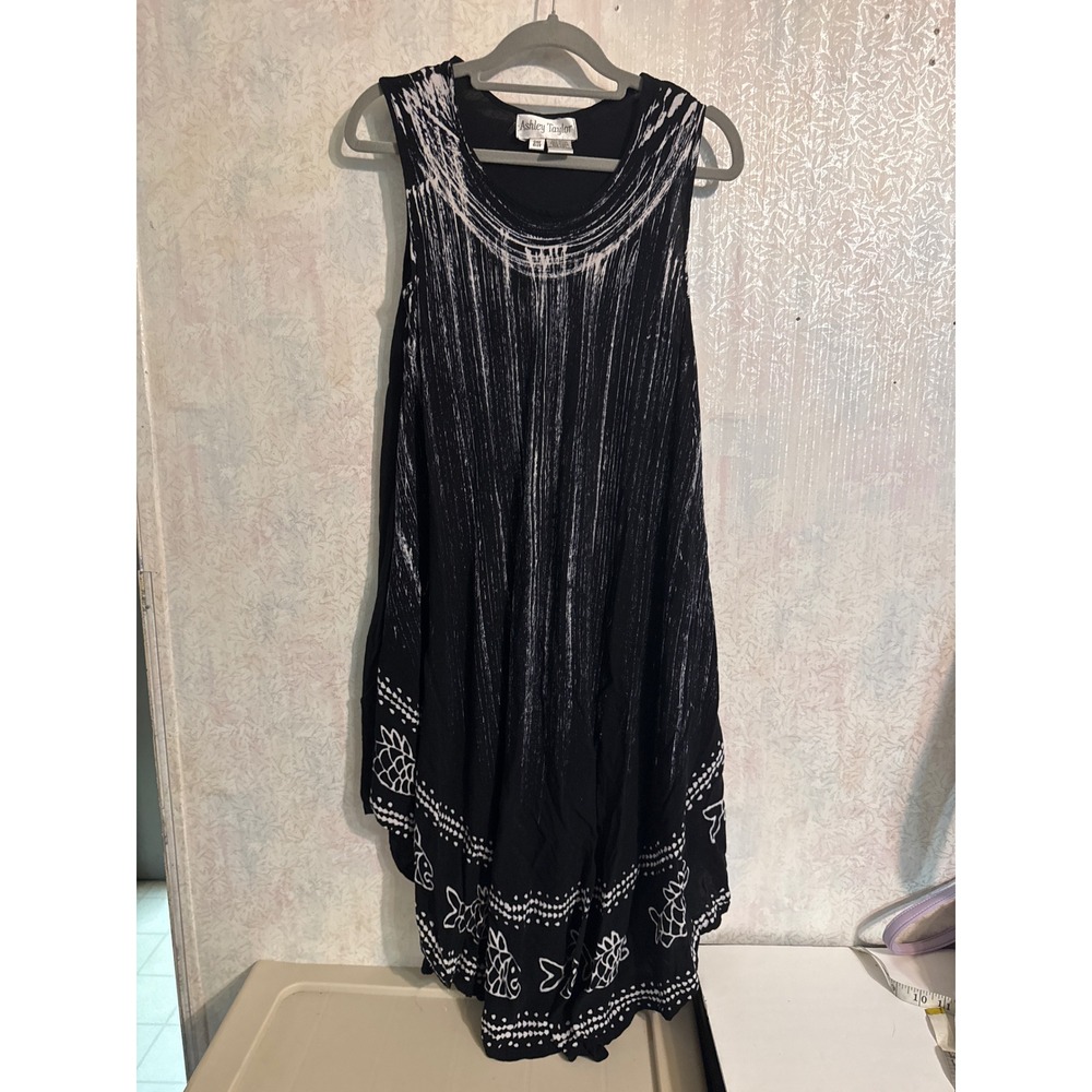 Ashley Taylor Black White Batik Fish Print Handkerchief Hem Rayon Dress OS